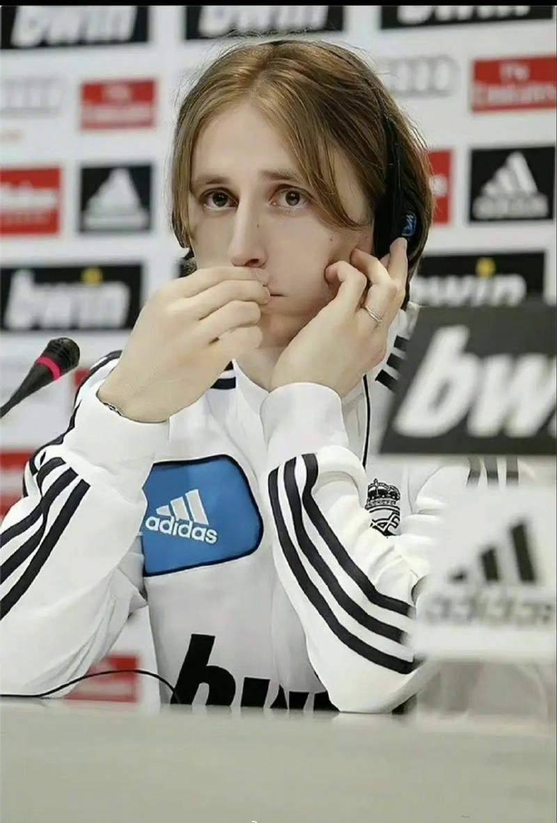 8场首发惊艳亮相！倪非凡一传进步大，但关键局仍靠老将