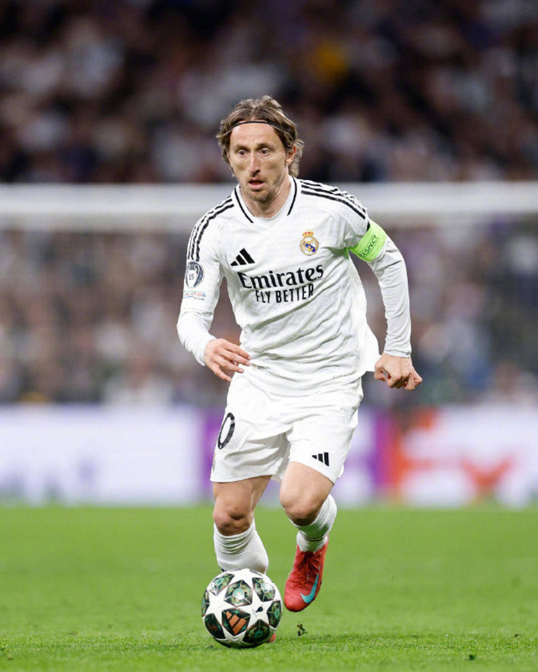 王博豪：那次射门机会我应该打上角；欧洲联赛对我锻炼大