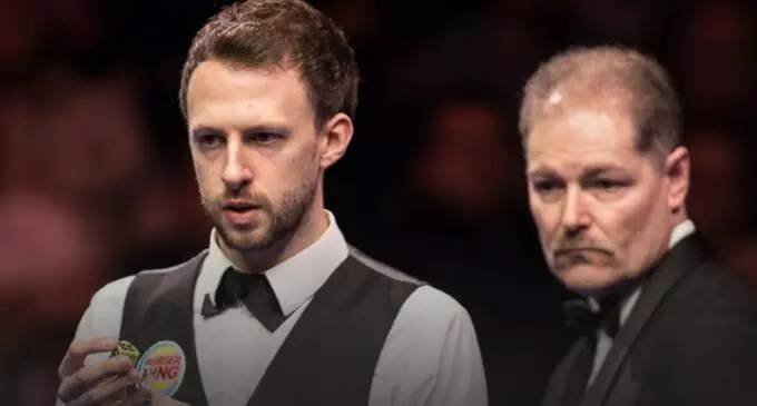 他没有陷入 他没有陷入